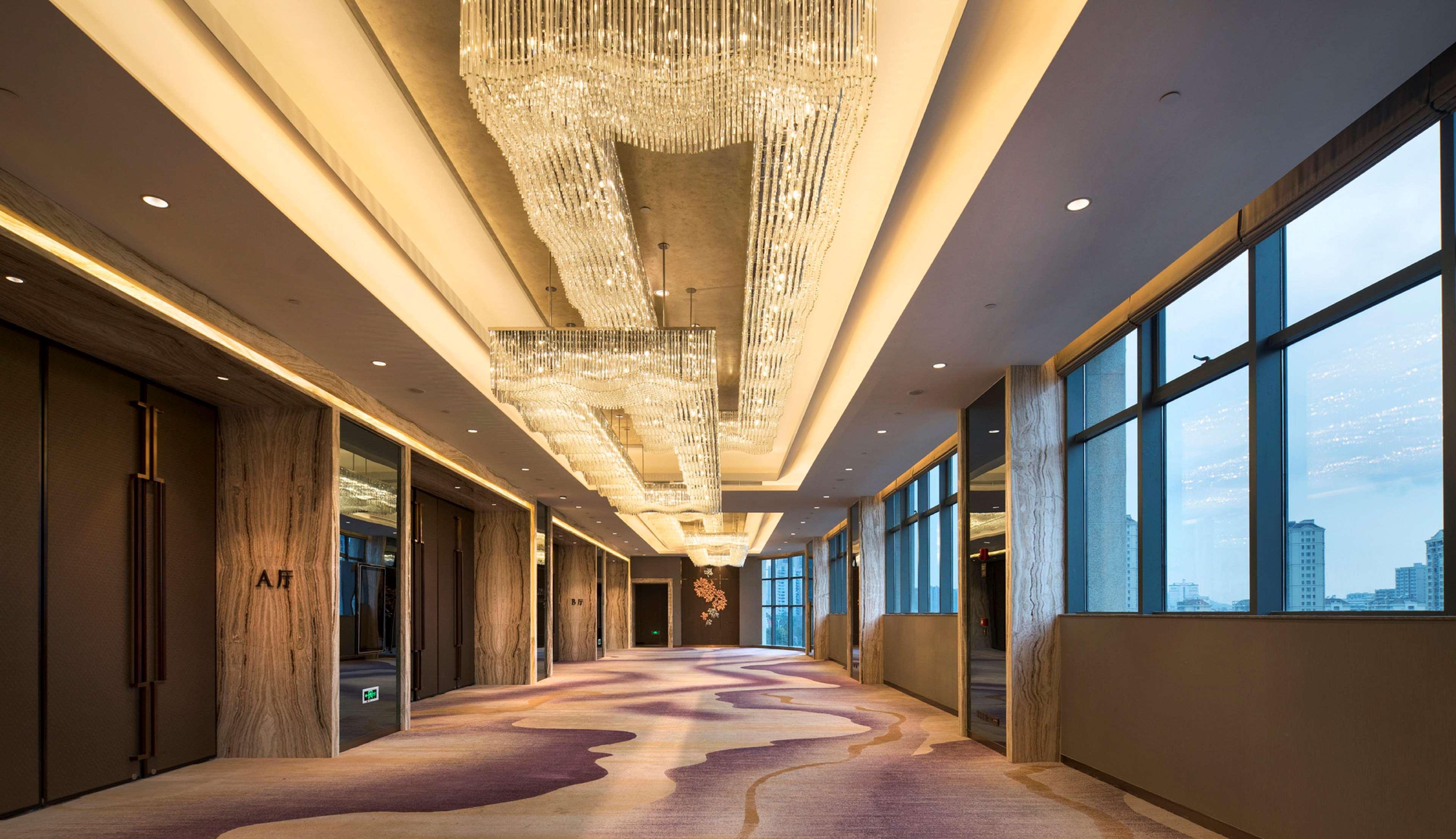 Doubletree By Hilton Ningbo - Chunxiao Hotel Buitenkant foto