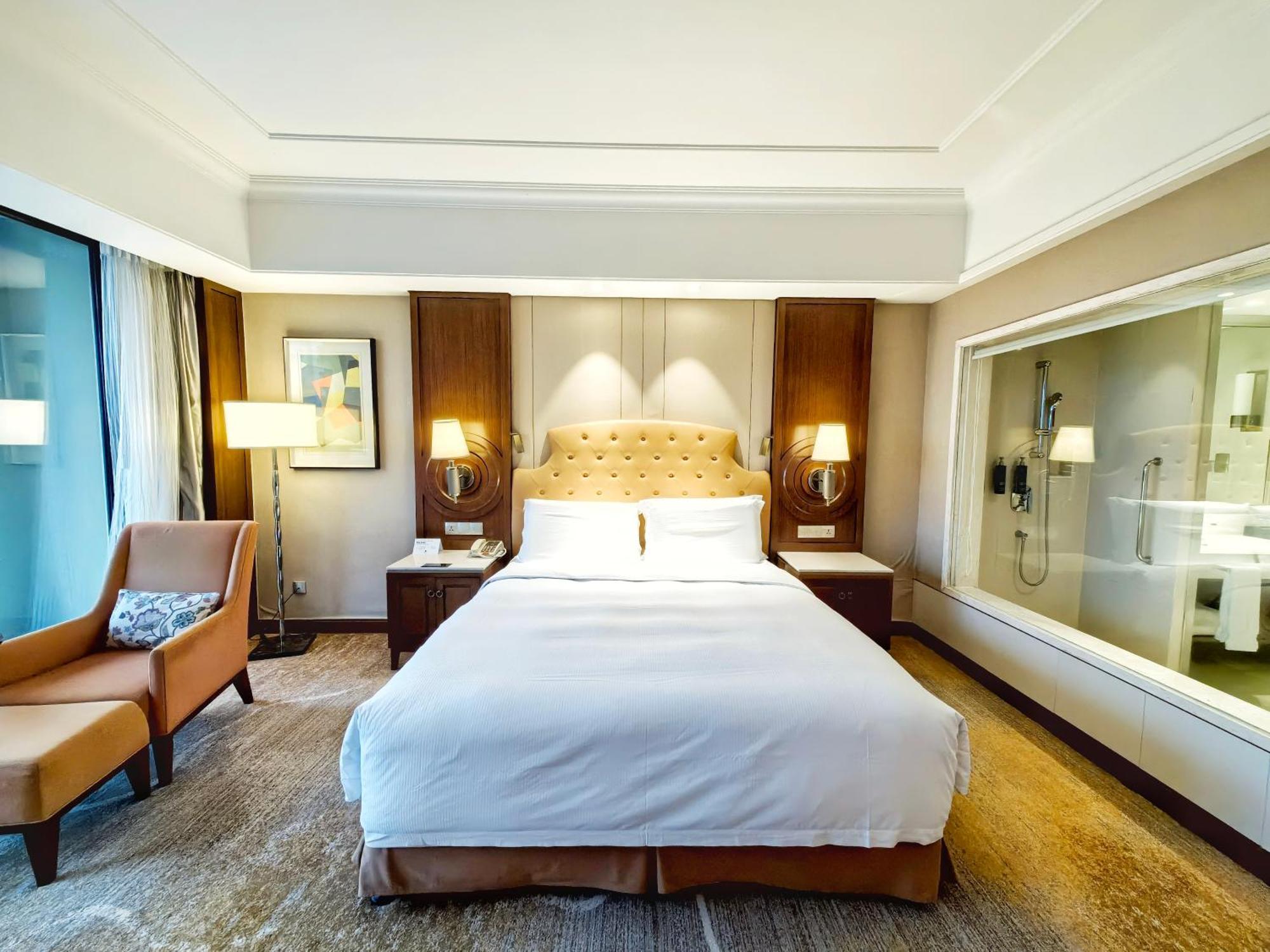 Doubletree By Hilton Ningbo - Chunxiao Hotel Buitenkant foto