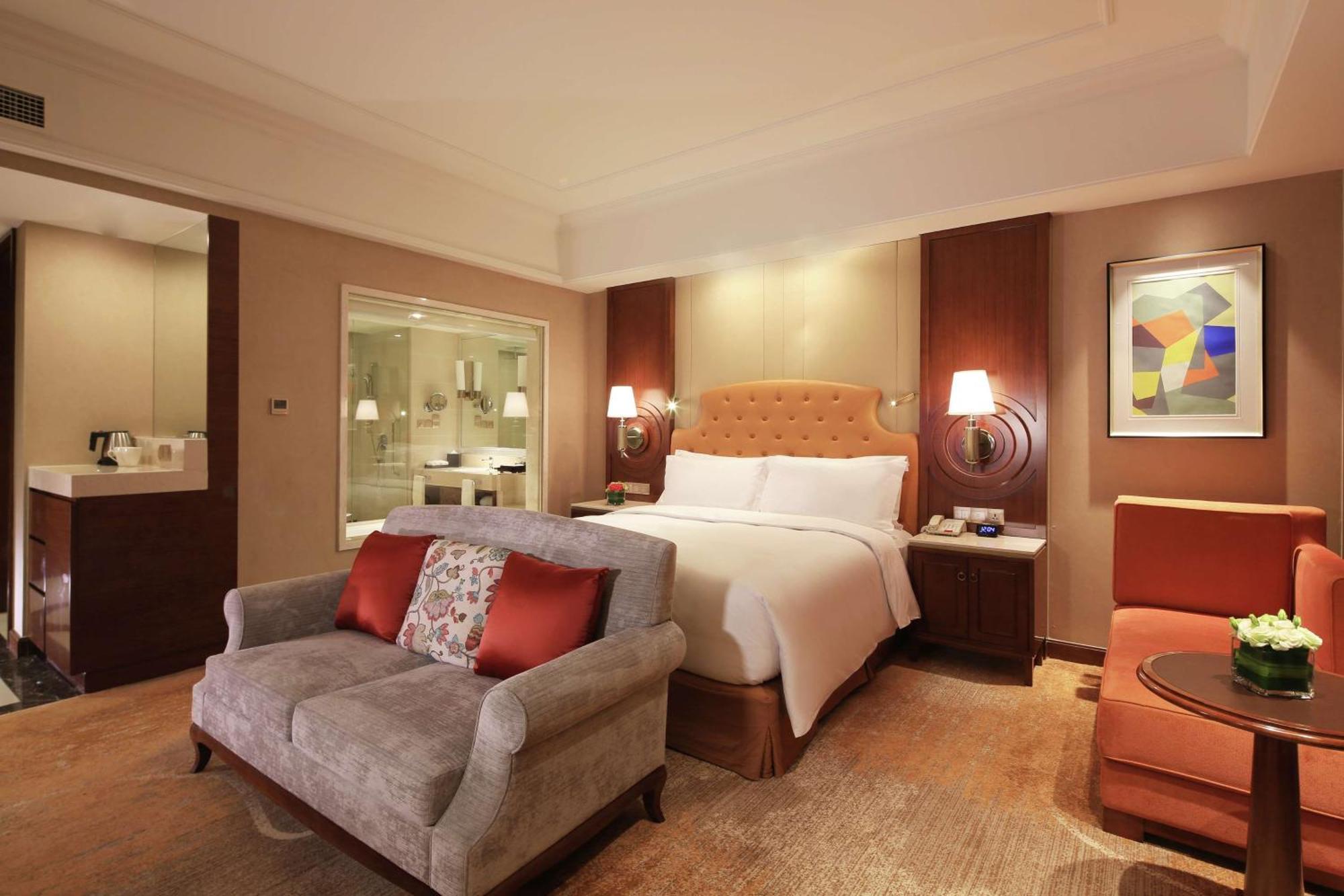 Doubletree By Hilton Ningbo - Chunxiao Hotel Buitenkant foto
