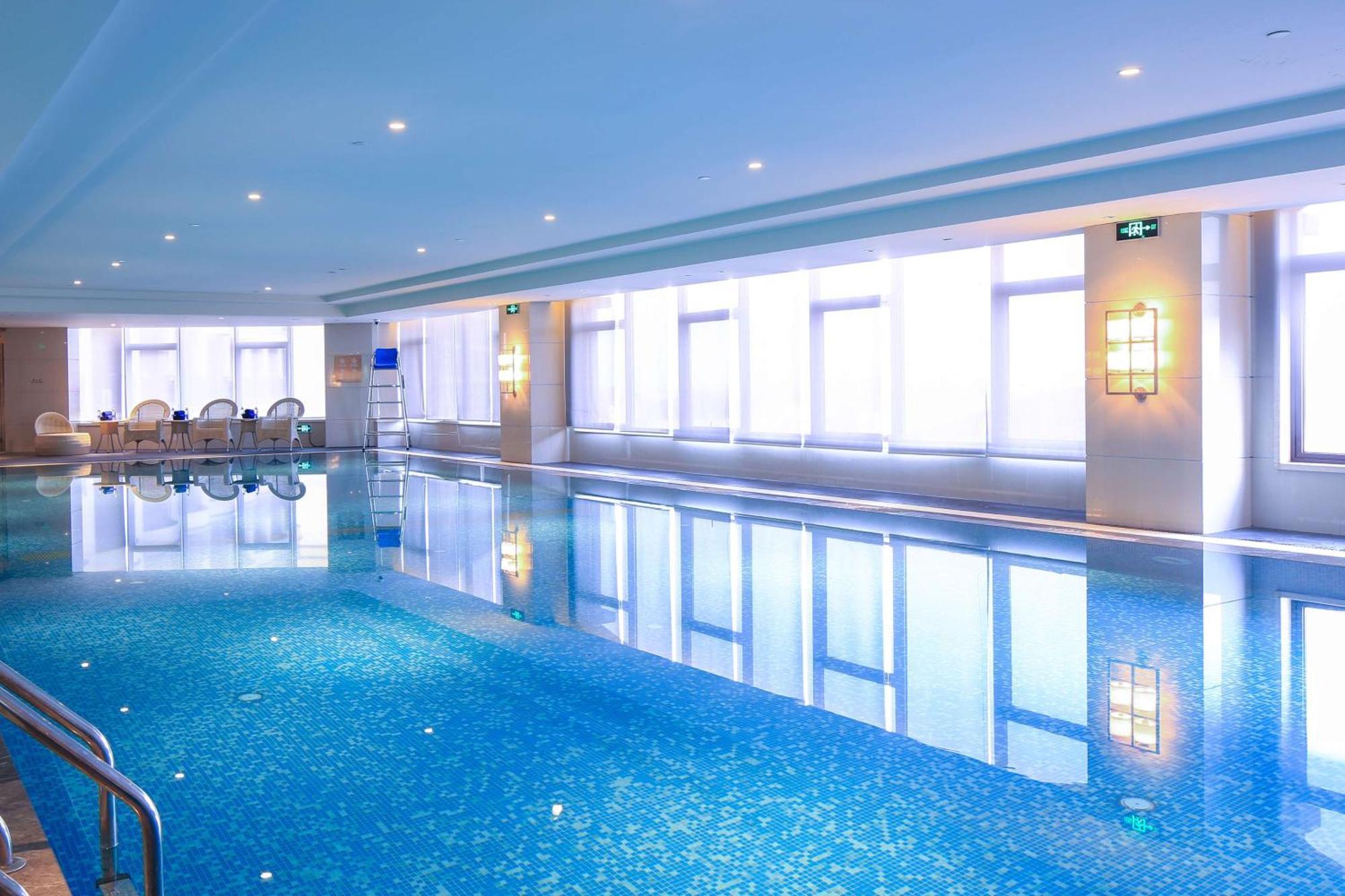 Doubletree By Hilton Ningbo - Chunxiao Hotel Buitenkant foto
